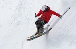 skier freeriding
